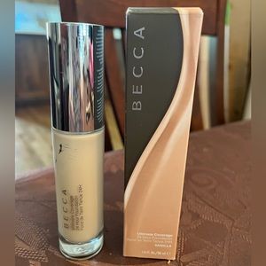 Becca Ultimate Coverage 24 hour foundation -Vanilla brand new- never used